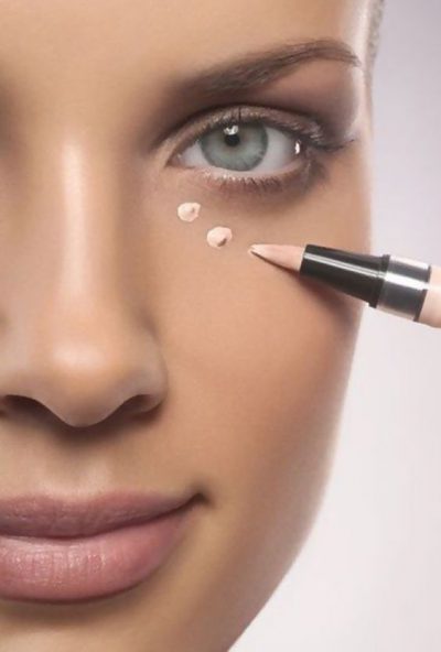 Apply Concealer Correctly