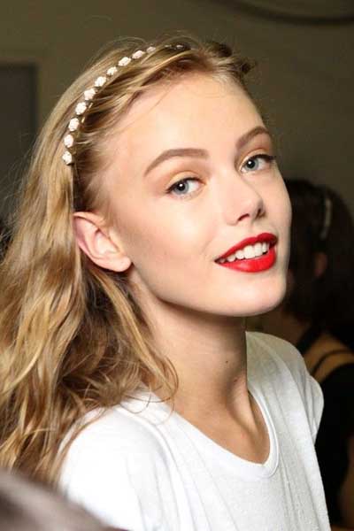 Perfect Red Lipstick For Blondes