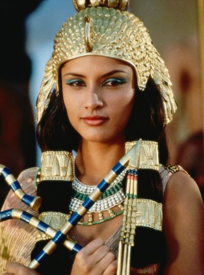 The Egyptian Eye Makeup