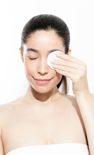 Makeup removal For Sensitive skin